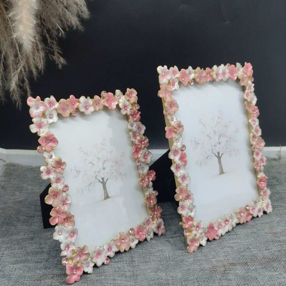 Rama na zdjęcia z motywem kwia – Women Accessories Display recenzja i cena